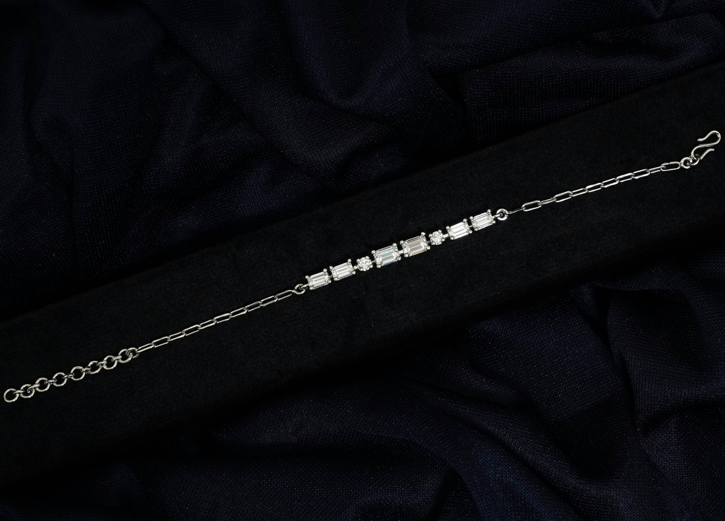 Serenique Tennis Bracelet