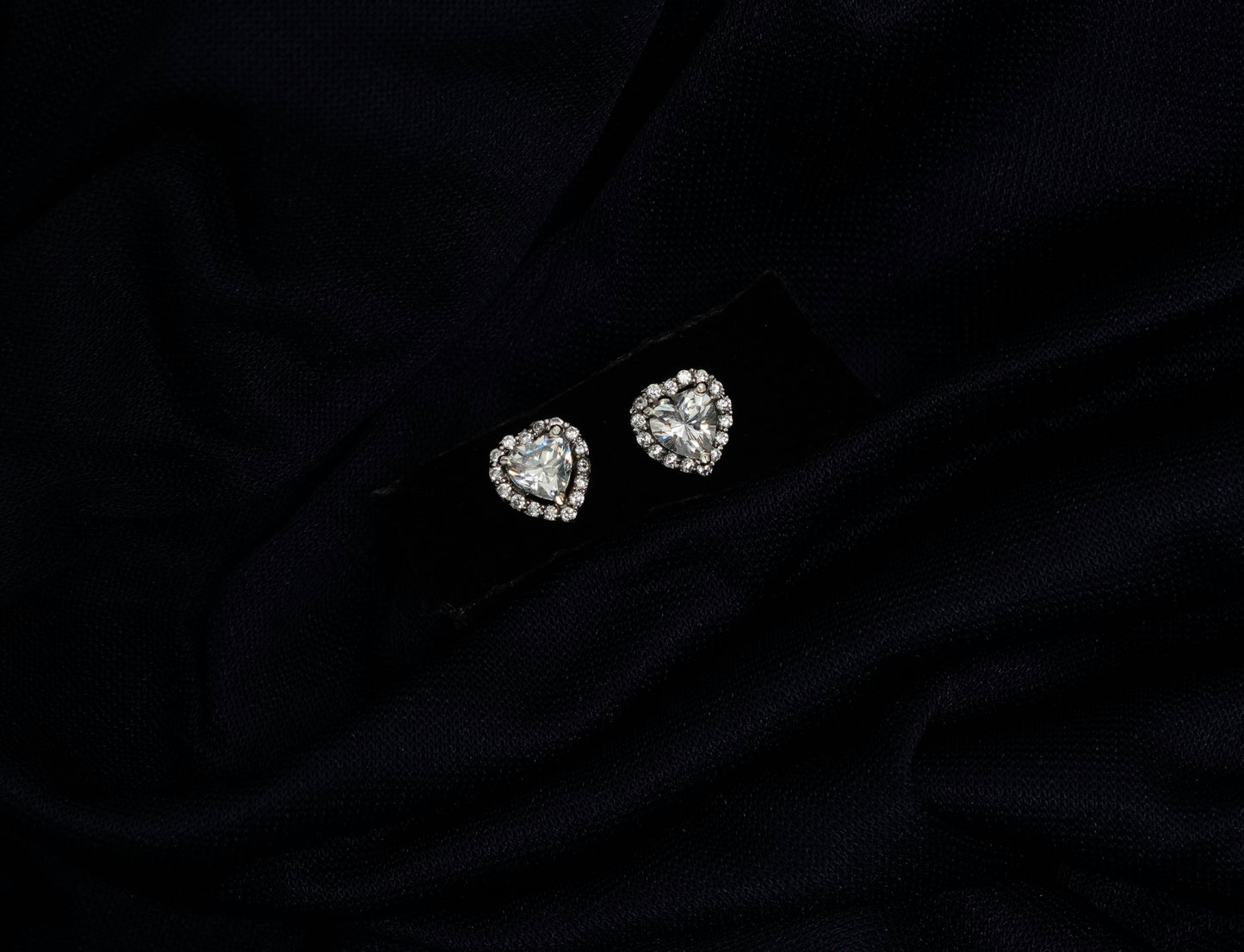 Samaira Radiance Studs