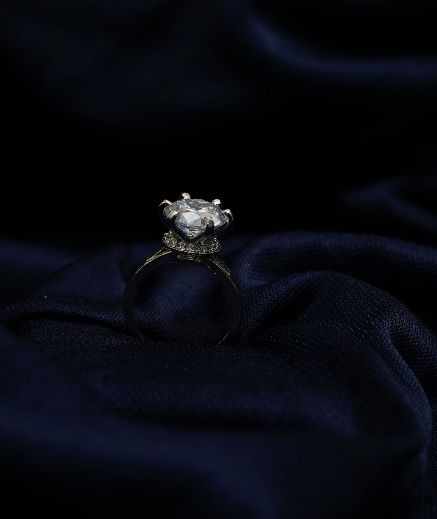 Majestic Solitaire Ring
