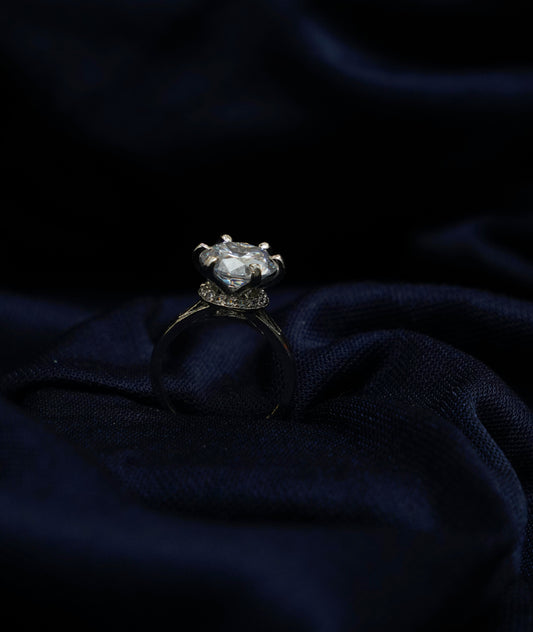 Majestic Solitaire Ring