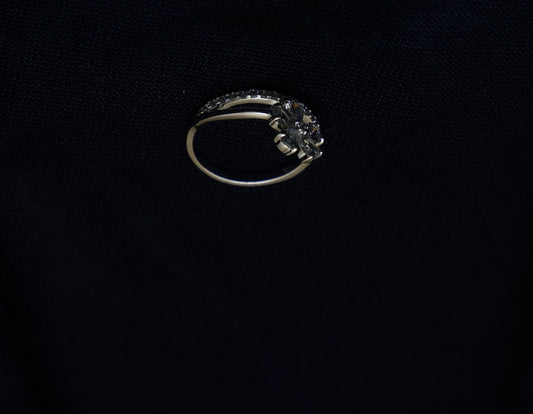 Blossom Spark Crest Ring