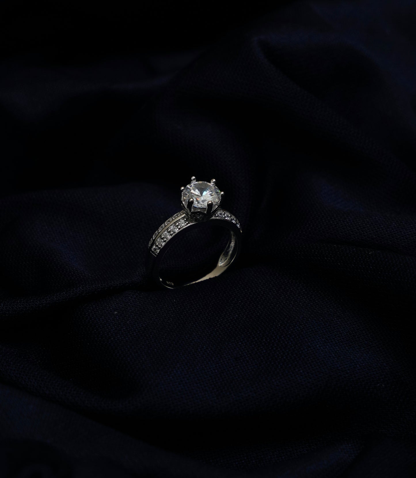 Eternal Radiance Stone Ring