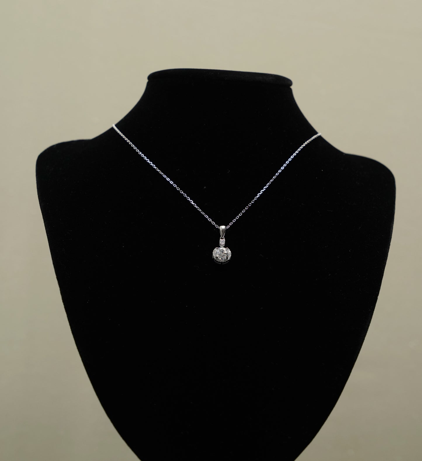 Lunaria Solitaire Pendant