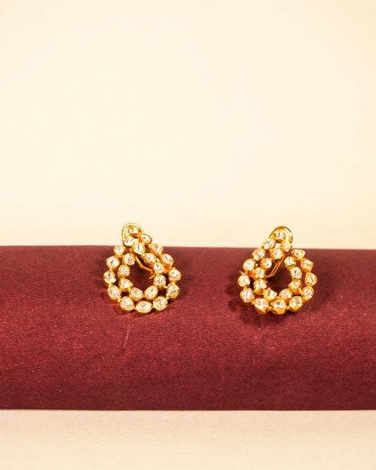 Pramila Curved Loop Earrings