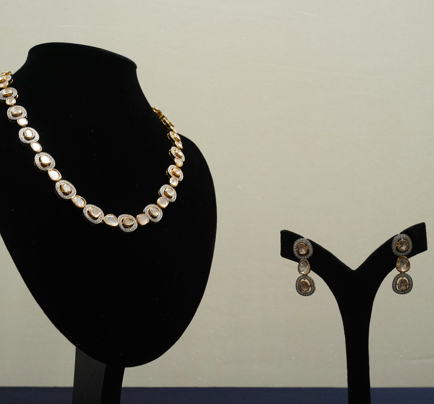 Ethereal Glow Kundan Necklace Set