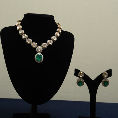 Emerald Radiance Polki Set