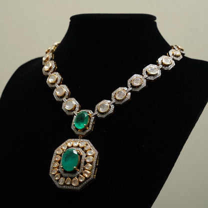 Regal Emerald Glow Set