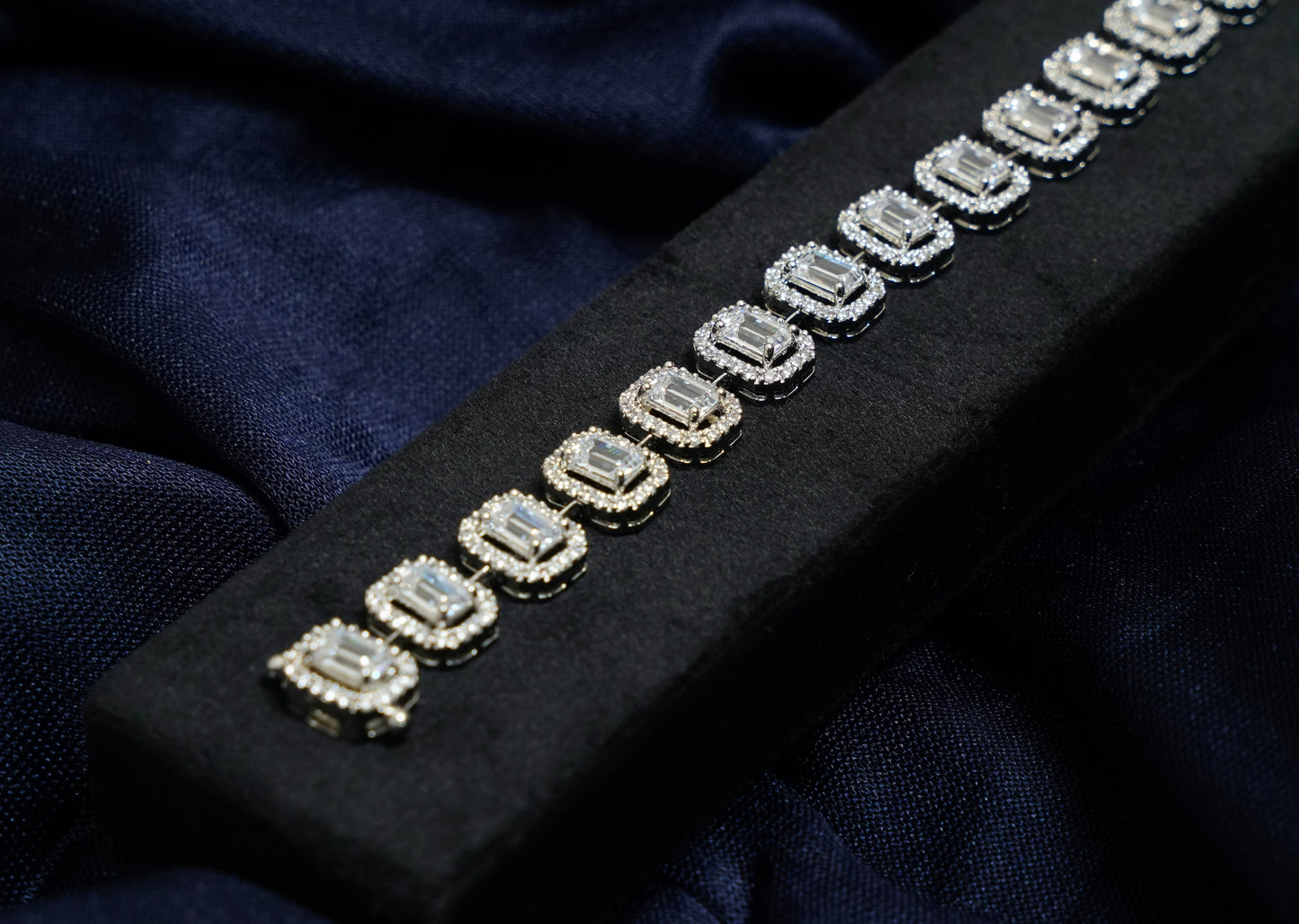 Lustre Frame Tennis Bracelet