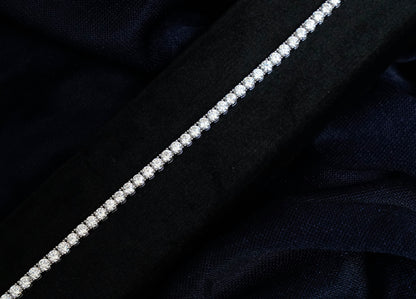 Silvari Tennis Bracelet