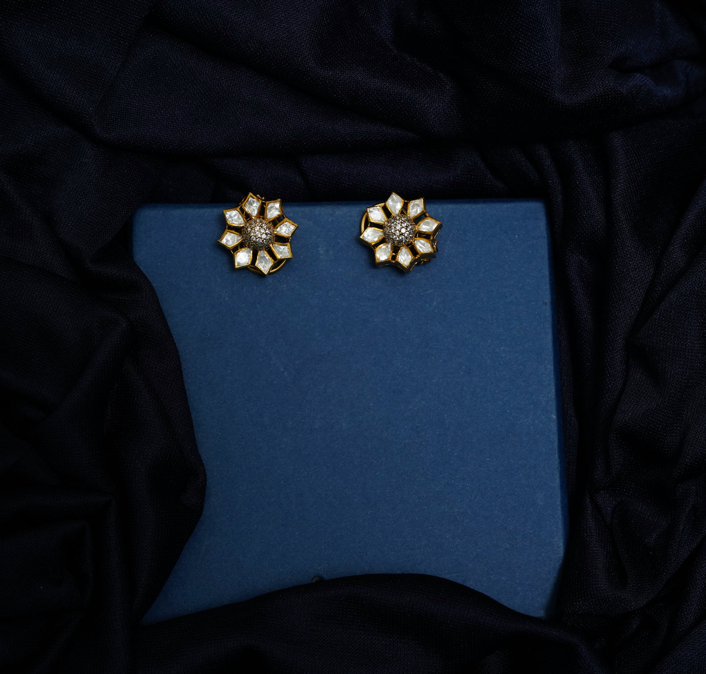 Saanvi Floral Glow Studs