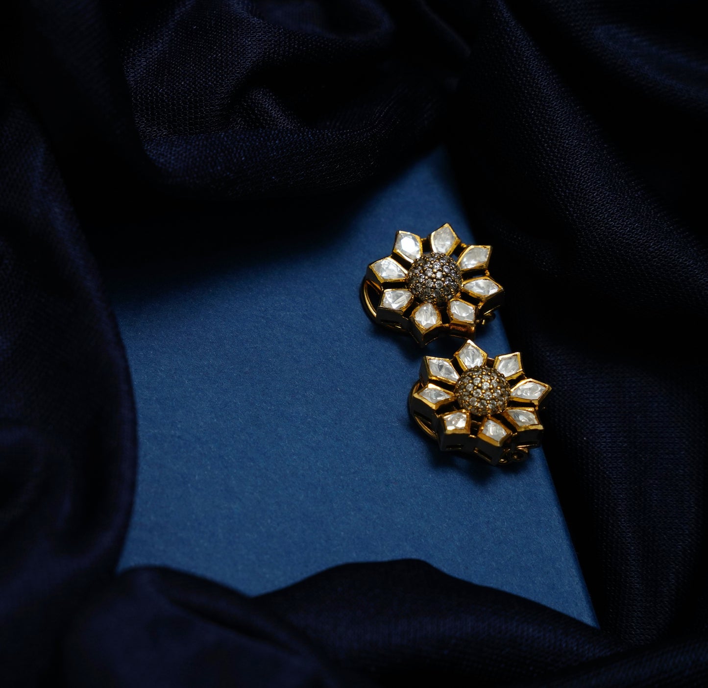 Saanvi Floral Glow Studs