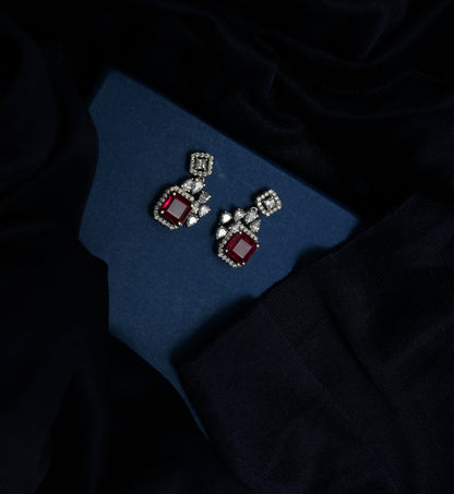 Scarlet Majesty Drops