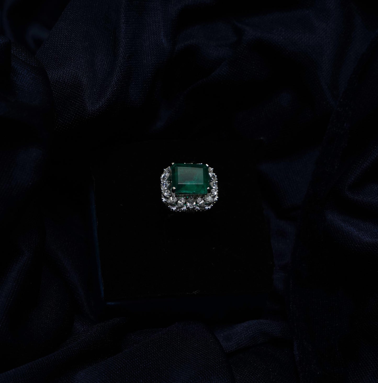 Emerald Enchant Ring