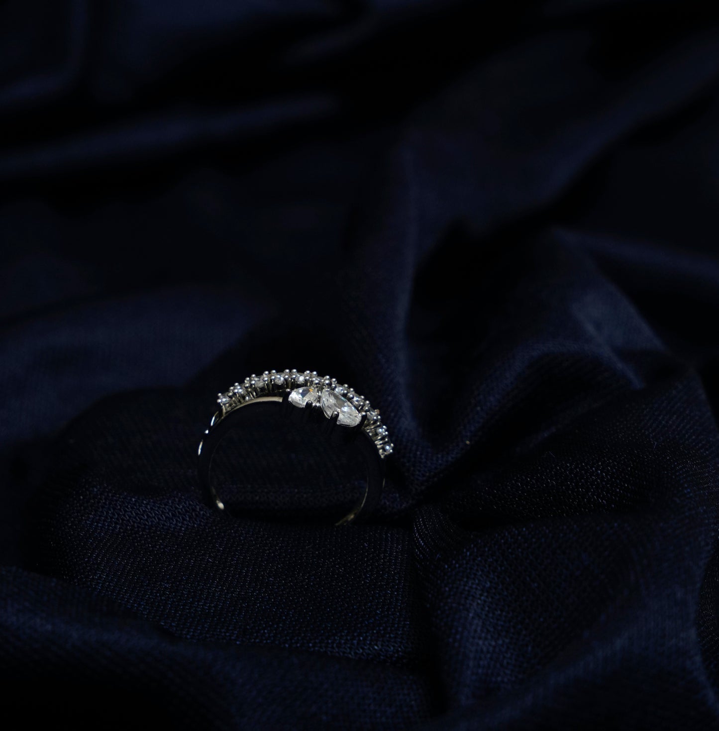 Eternal Dewdrop Ring