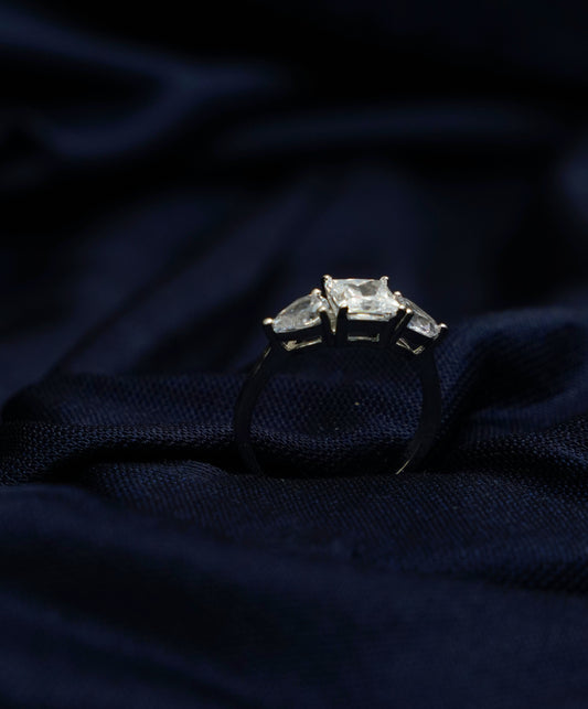 Tranquil Crown Ring