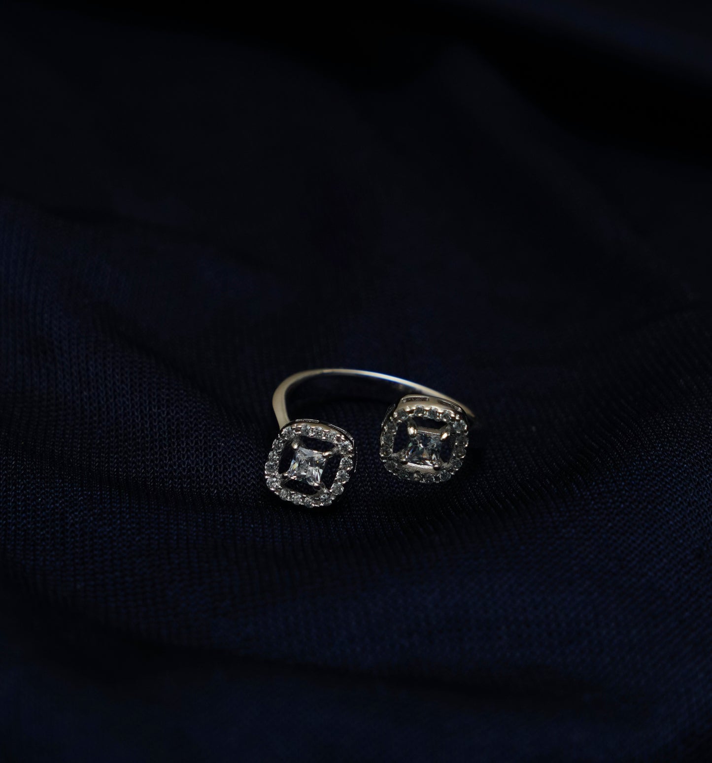 Eternal Dual Glow Stone Ring