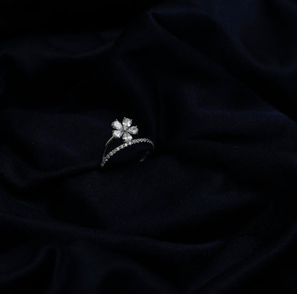 Blossom Spark Crest Ring