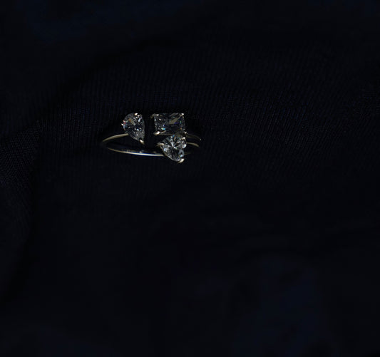 Trio Shine Blue Stone Ring