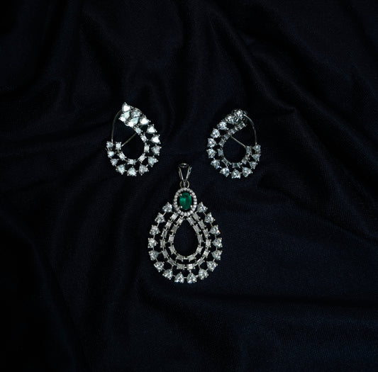 Sparkle Teardrop Halo Layered Set