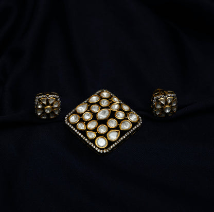 Hira Kundan Mandal Set