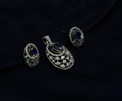 Tarangini Neel Oval Set