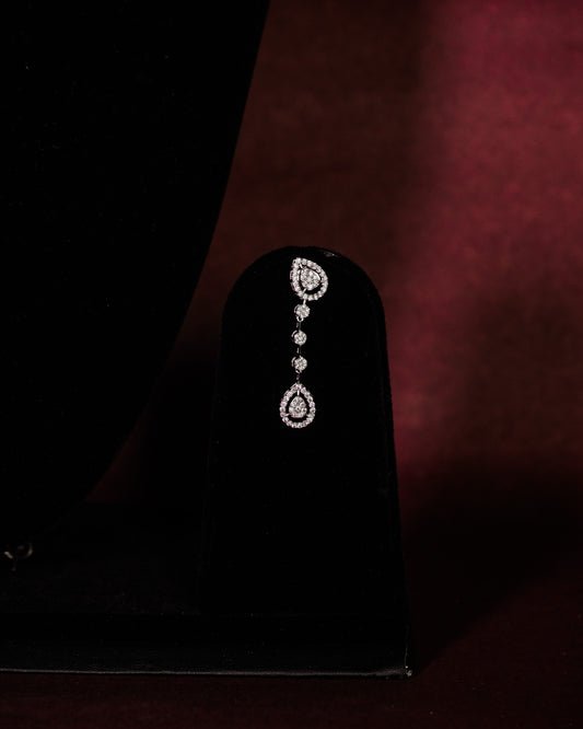 Teardrop Elegance – Silver Necklace & Earring Set