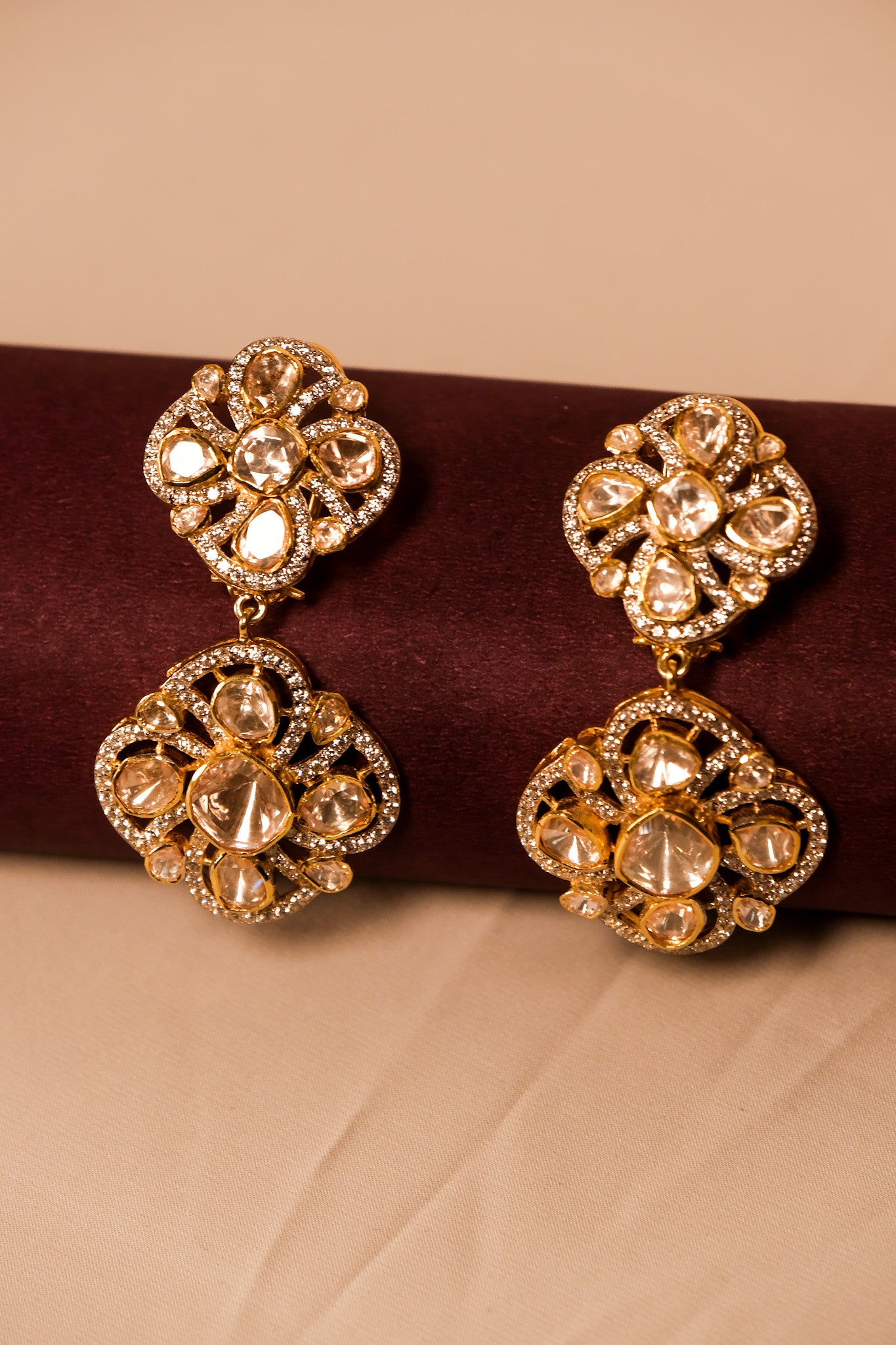 Tarini Noor Chandbali