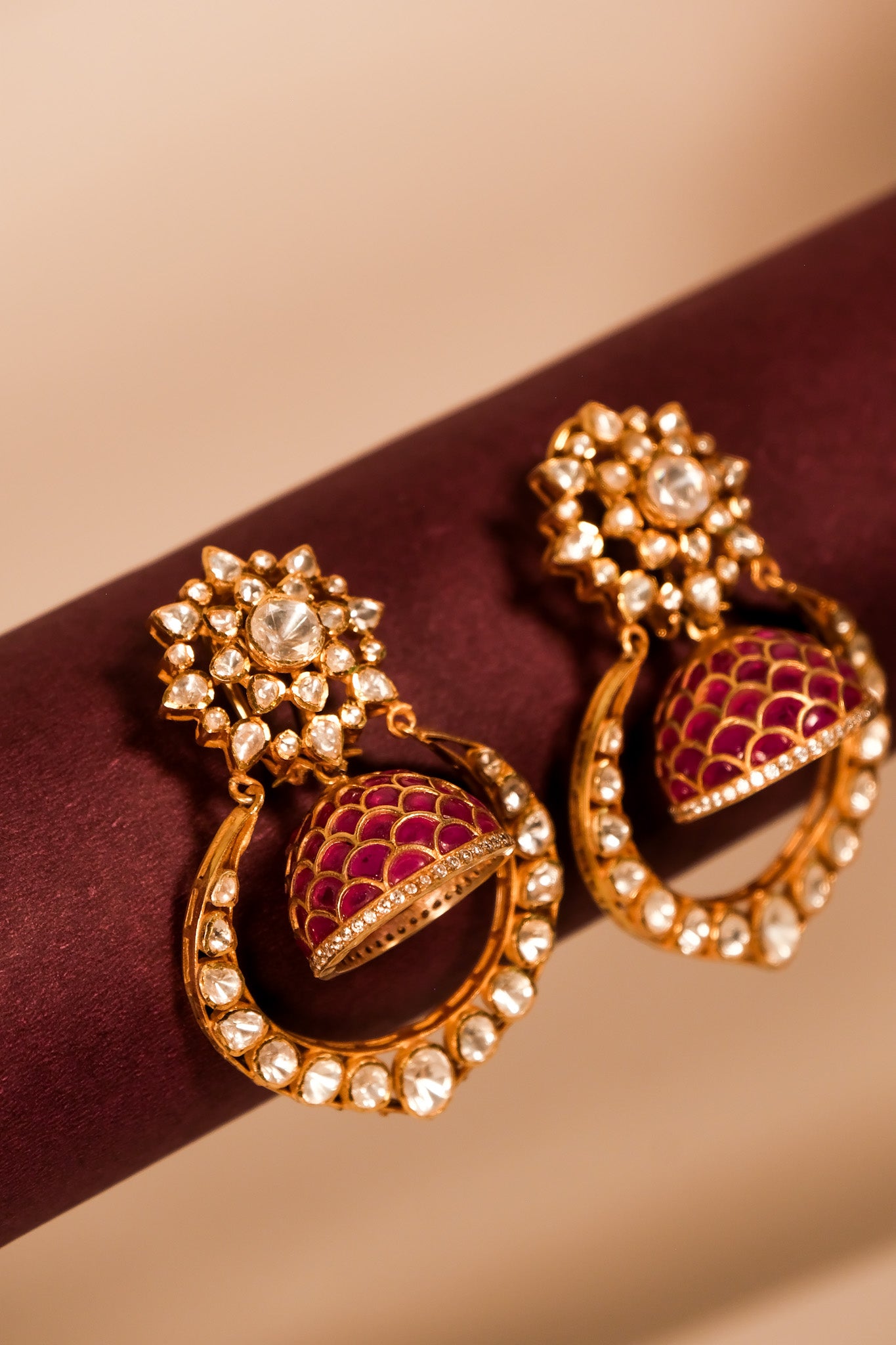 Aabira Gulhira Jhumkas