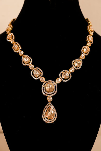 Aabhaar Kundan Noor Set