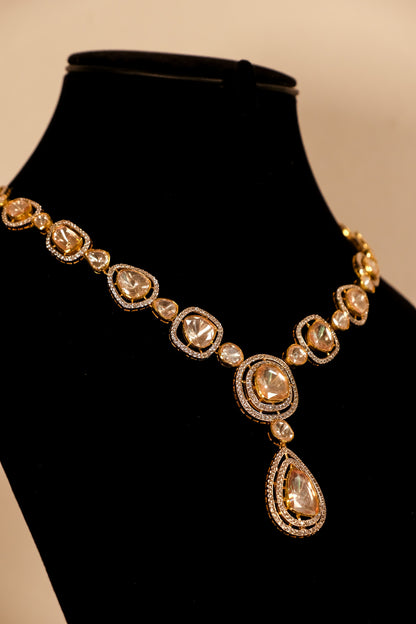 Aabhaar Kundan Noor Set