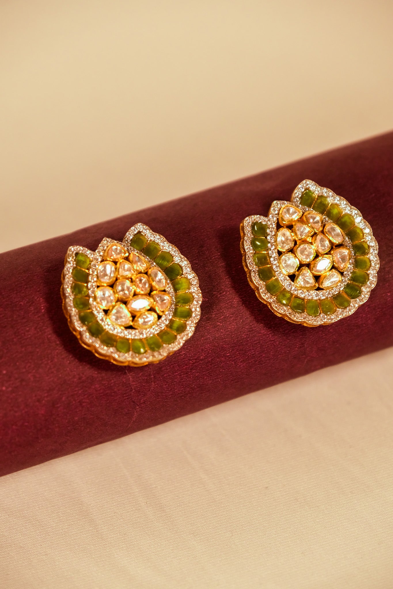 Avarin Leafburst Studs