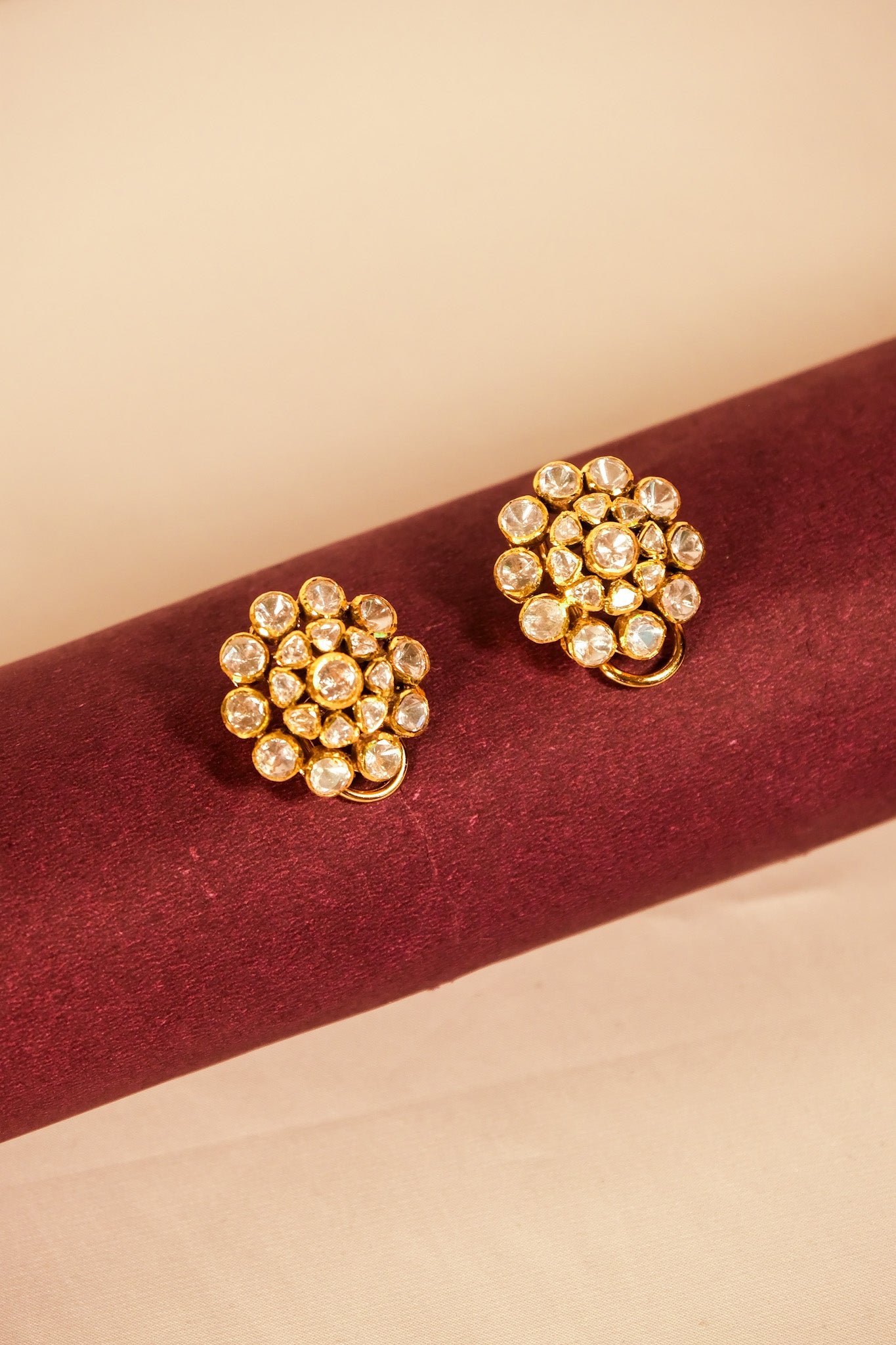 Noor-e-Gulzar Studs