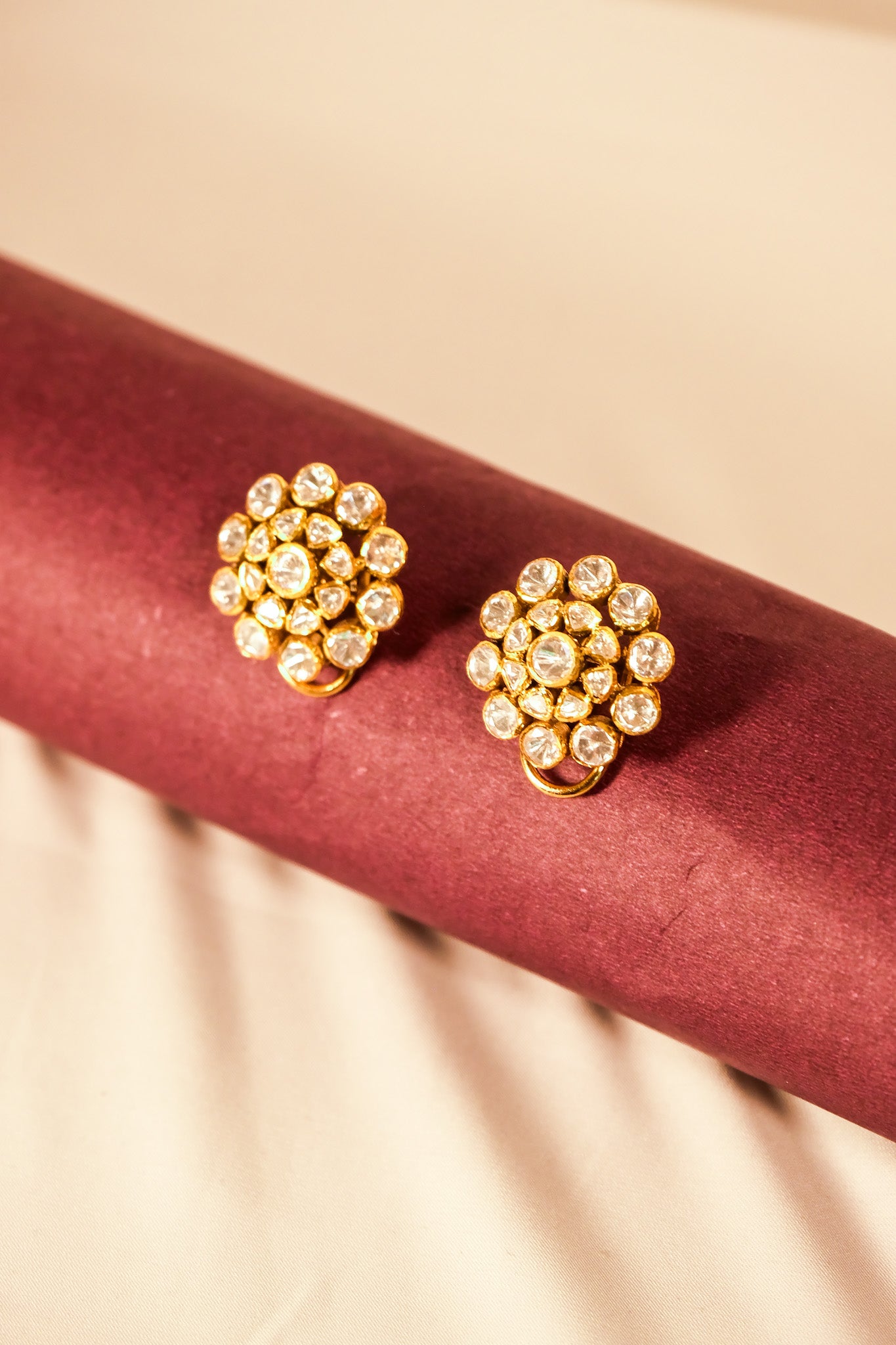 Noor-e-Gulzar Studs