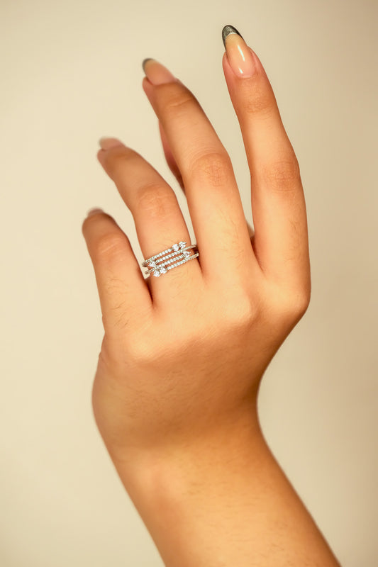 Trilara Crossover Spark Ring